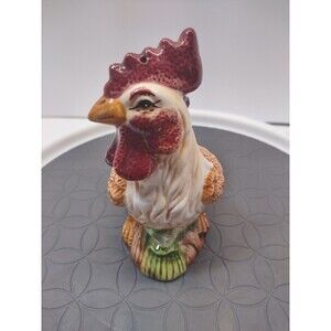 Young's Rooster Chicken Figurine Ceramic Salt Shaker Farmhouse Decor